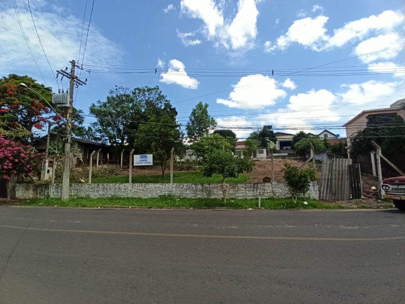 Terreno à venda no bairro Santa Teresinha, Taquara