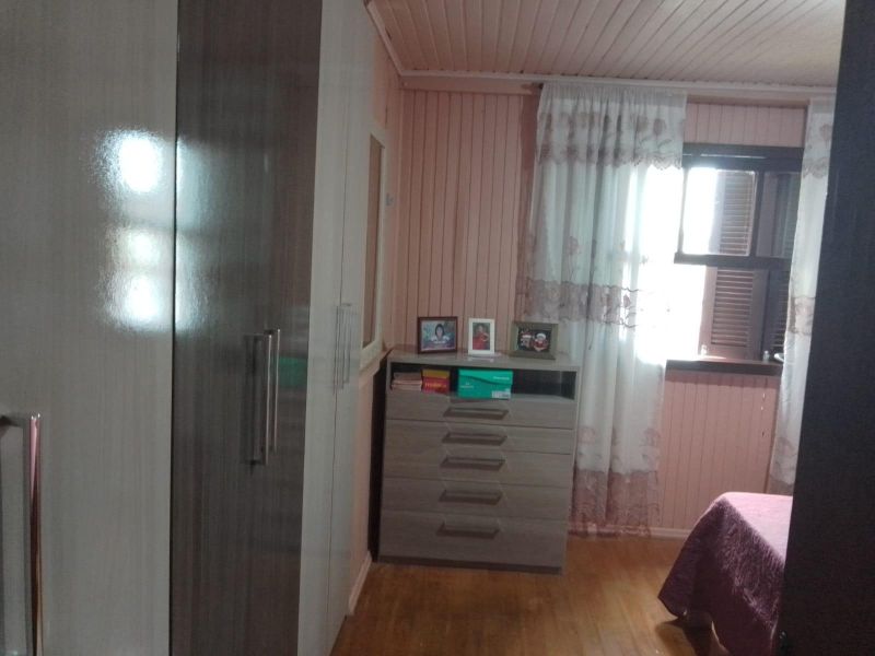 Casa com 3 quartos e 1 banheiro à venda no bairro Santa Teresinha, Taquara