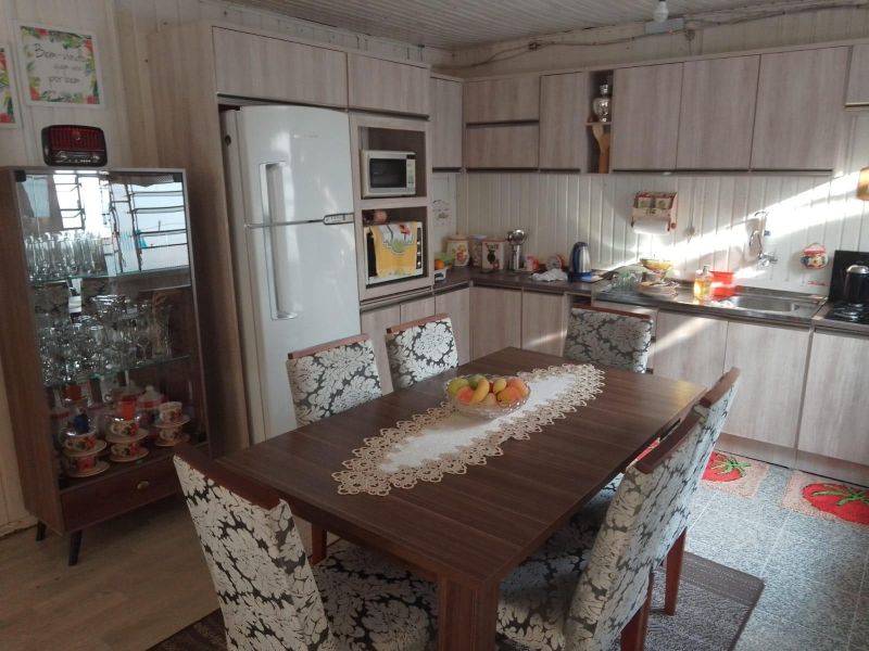 Casa com 3 quartos e 1 banheiro à venda no bairro Santa Teresinha, Taquara