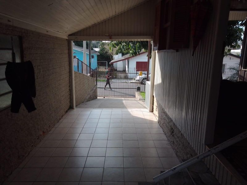 Casa com 3 quartos e 1 banheiro à venda no bairro Santa Teresinha, Taquara