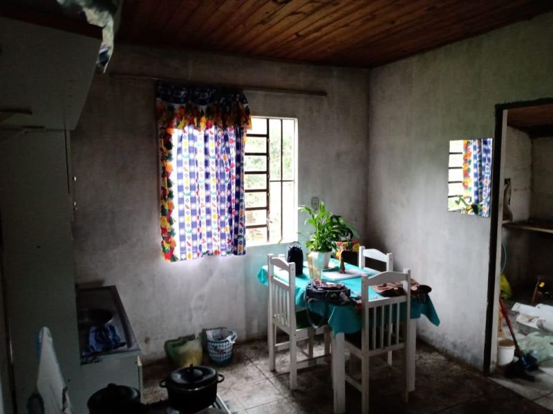 Casa com 2 quartos, 1 banheiro e 70m² à venda no bairro Santa Teresinha, Taquara