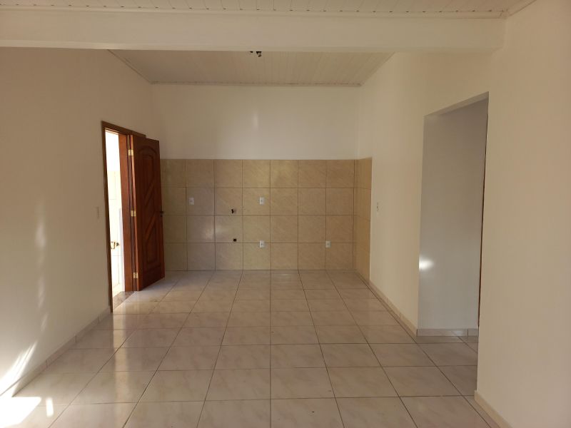 Casa com 2 quartos, 1 banheiro e 69m² à venda no bairro Santa Teresinha, Taquara