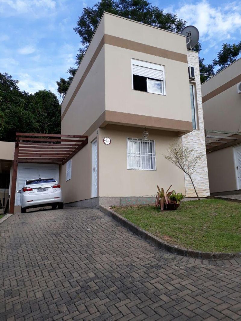 Apartamento com 2 quartos, 2 banheiros e 120m² à venda no bairro Santa Teresinha, Taquara