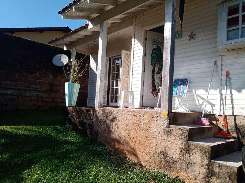 Casa com 2 quartos, 1 banheiro e 66m² à venda no bairro Santa Teresinha, Taquara