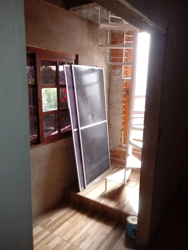Casa com 3 quartos, 2 banheiros e 84m² à venda no bairro Santa Teresinha, Taquara