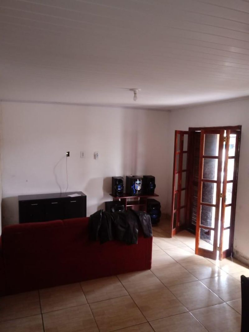 Casa com 3 quartos, 2 banheiros e 84m² à venda no bairro Santa Teresinha, Taquara