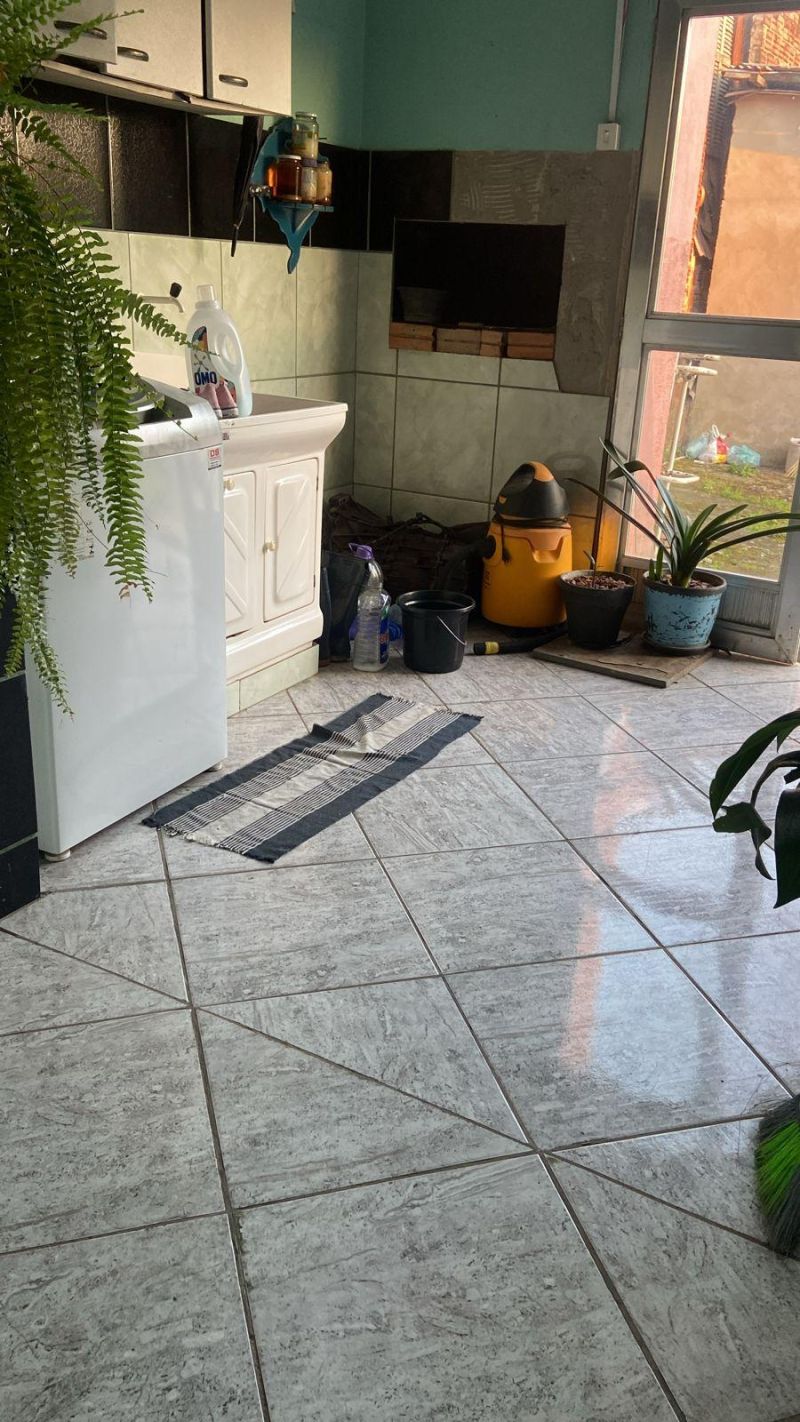 Casa com 3 quartos, 1 banheiro e 83m² à venda no bairro Santa Teresinha, Taquara