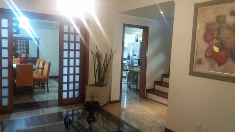 Casa com 4 quartos, 2 banheiros e 300m² à venda no bairro Santa Teresinha, Taquara