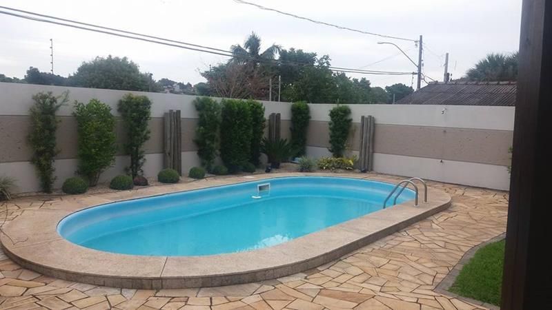 Casa com 4 quartos, 2 banheiros e 300m² à venda no bairro Santa Teresinha, Taquara