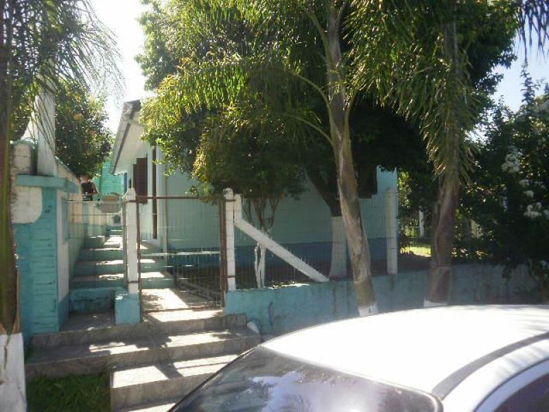 Casa com 3 quartos e 2 banheiros à venda no bairro Santa Teresinha, Taquara
