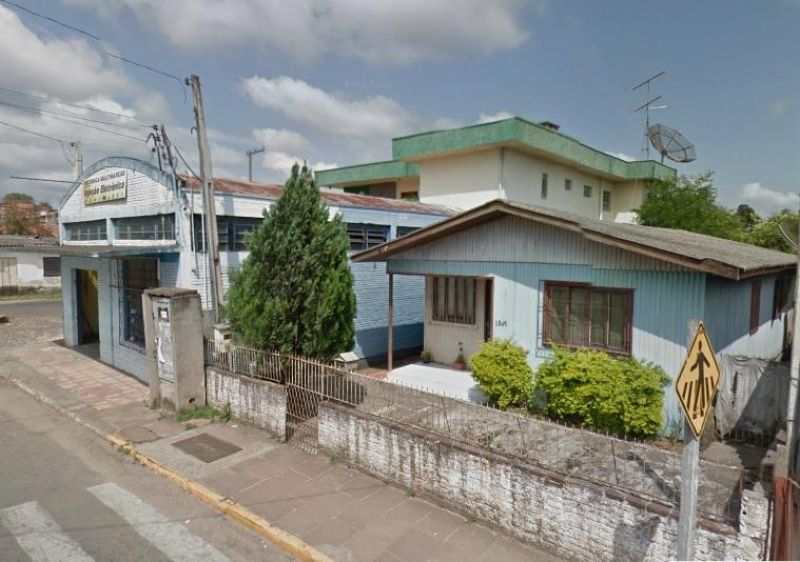 Prédio à venda no bairro Santa Teresinha, Taquara