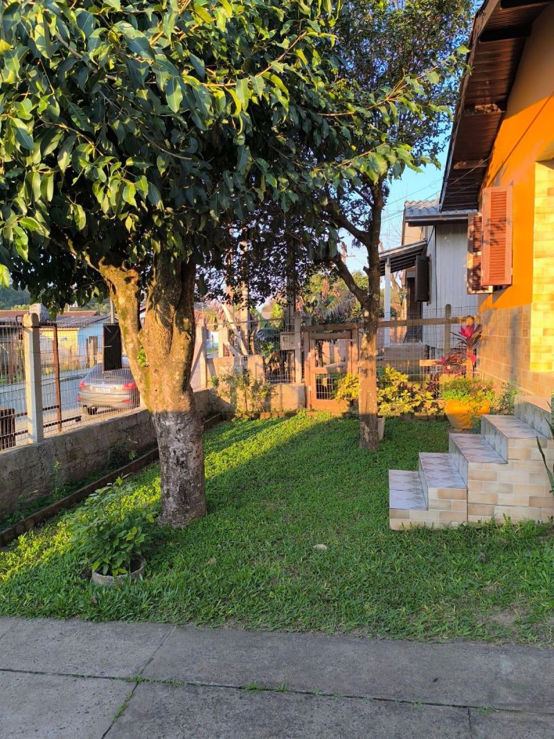 Casa com 3 quartos, 2 banheiros e 135m² à venda no bairro Eldorado, Taquara