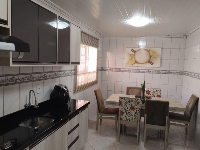 Casa com 3 quartos, 2 banheiros e 120m² à venda no bairro Eldorado, Taquara