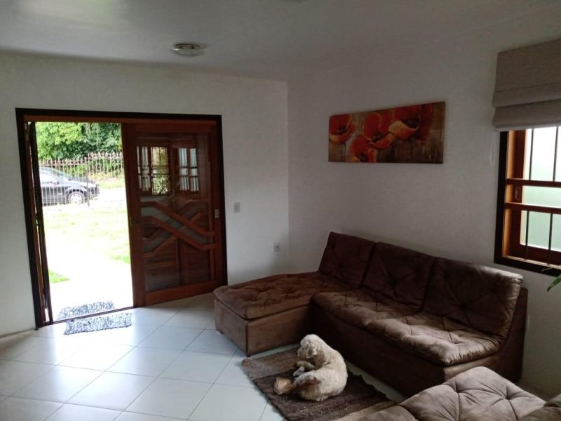 Casa com 2 quartos, 1 banheiro e 148m² à venda no bairro Tucanos, Taquara