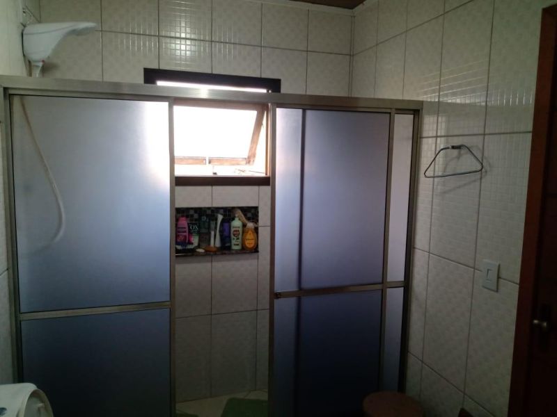 Casa com 2 quartos, 1 banheiro e 148m² à venda no bairro Tucanos, Taquara