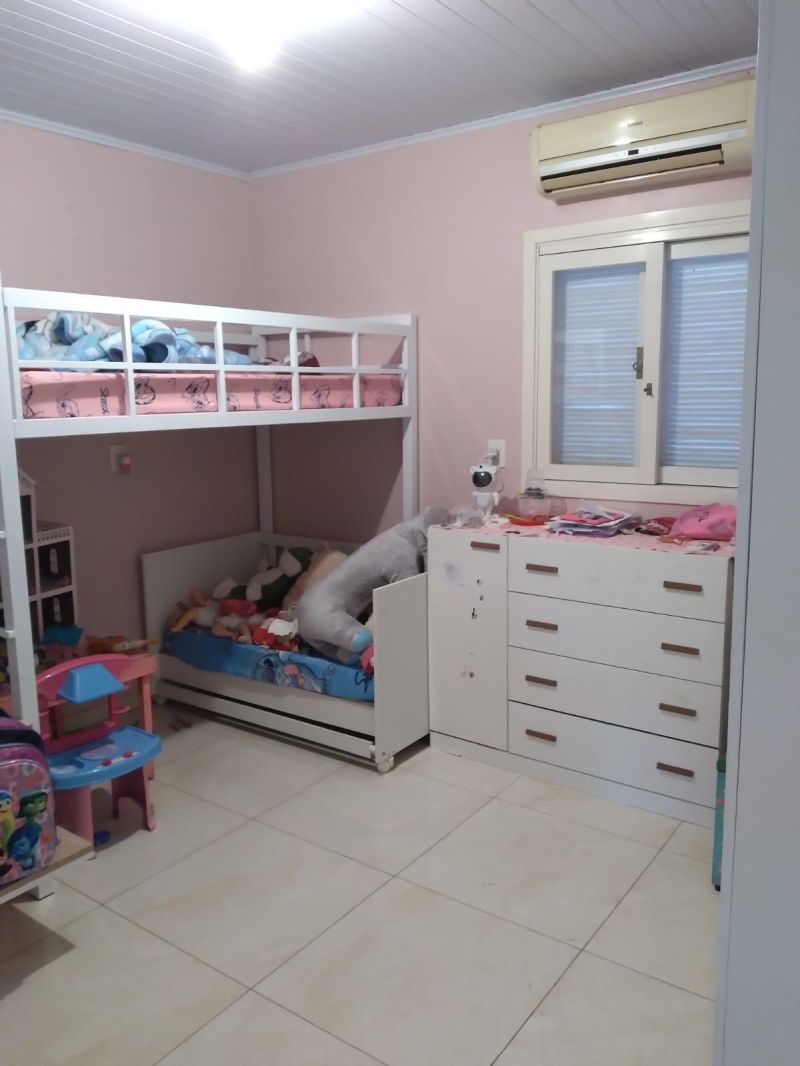 Casa com 3 quartos, 2 banheiros e 150m² à venda no bairro Ideal, Taquara