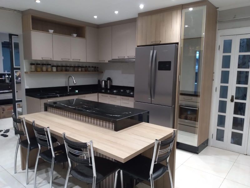 Casa com 3 quartos, 2 banheiros e 150m² à venda no bairro Ideal, Taquara