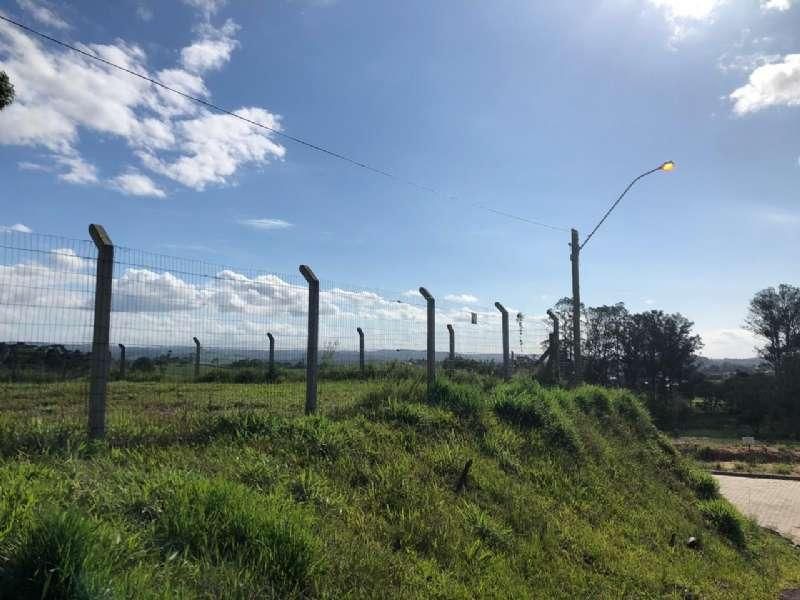 Terreno com 3 quartos e 1 banheiro à venda no bairro Ideal, Taquara