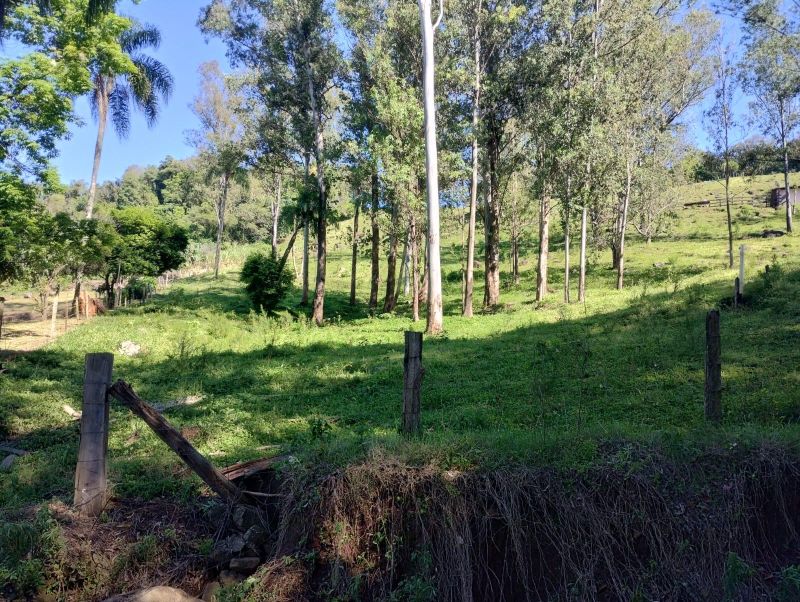 Terreno à venda no bairro Km 4, Taquara