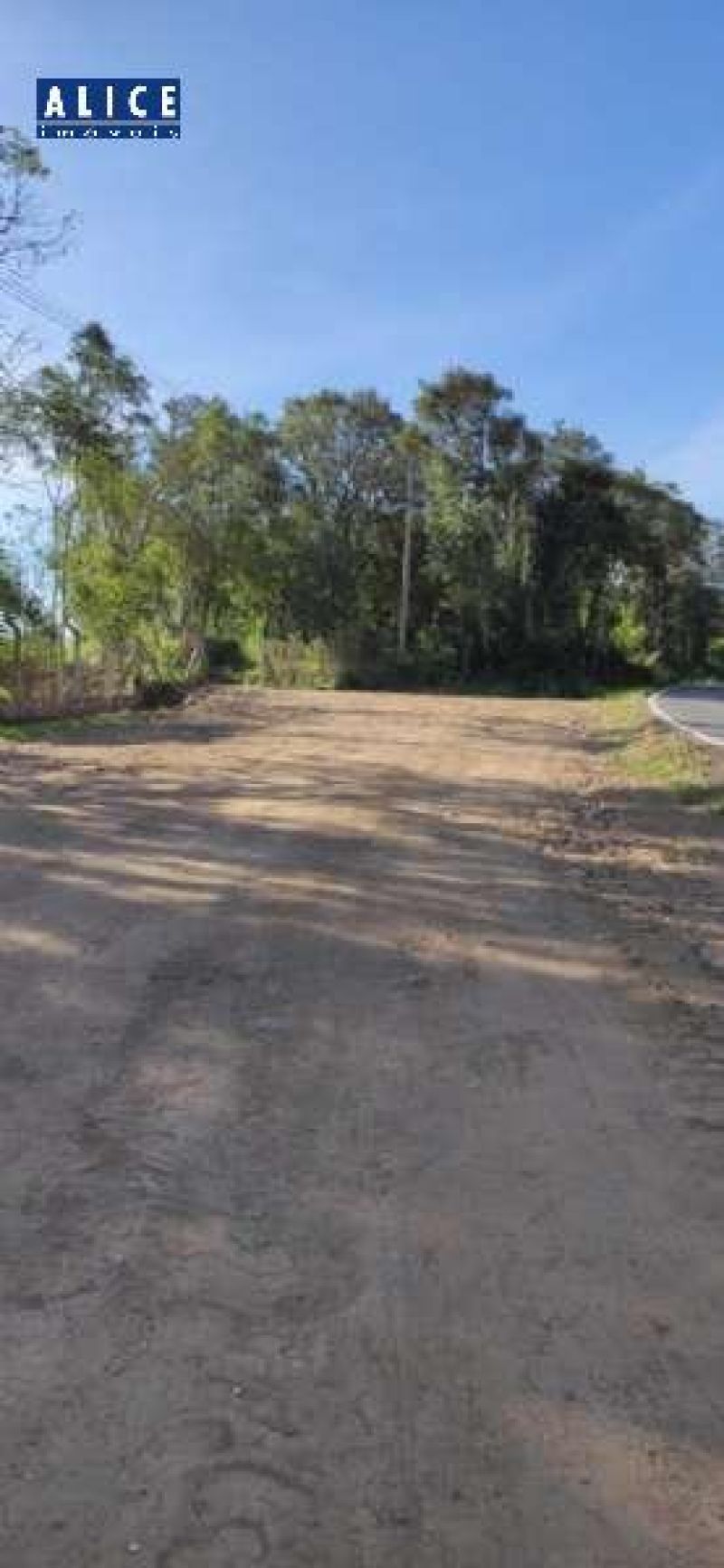 Terreno à venda no bairro Centro, Taquara