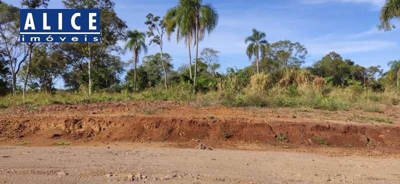 Terreno à venda no bairro Centro, Taquara