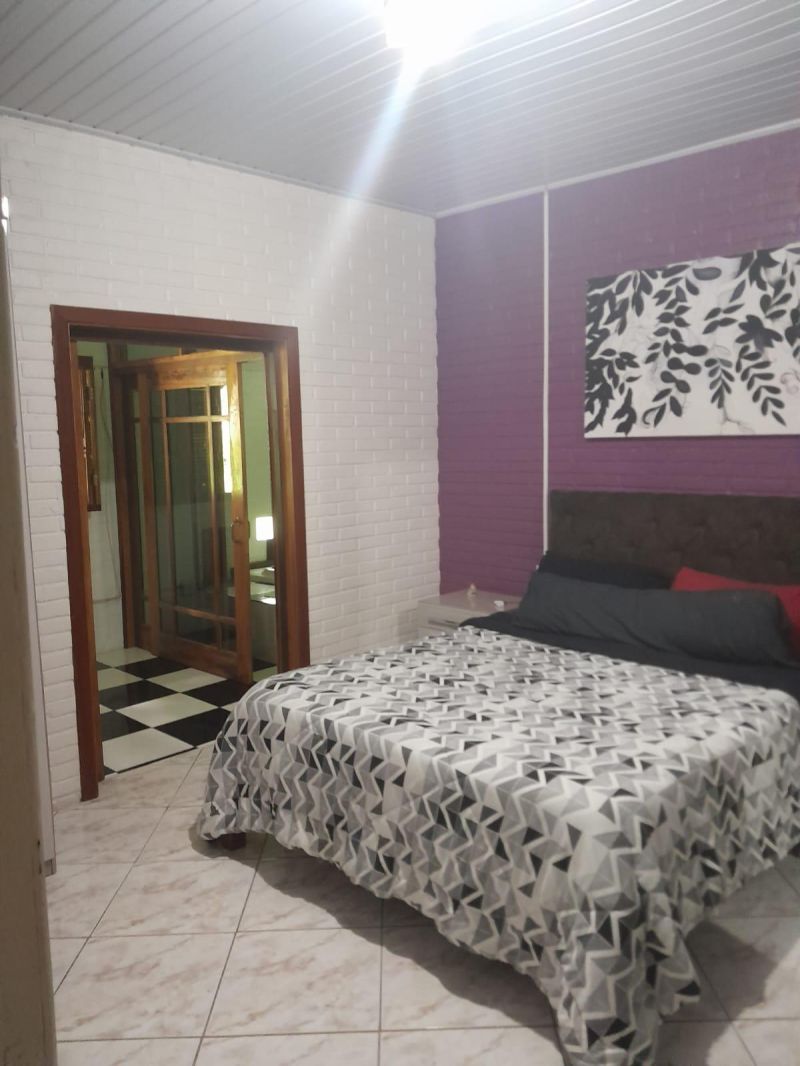 Sítio com 3 quartos, 3 banheiros e 400m² à venda no bairro Km 4, Taquara