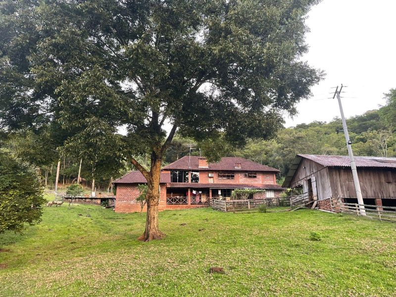 Sítio com 3 quartos, 3 banheiros e 400m² à venda no bairro Km 4, Taquara