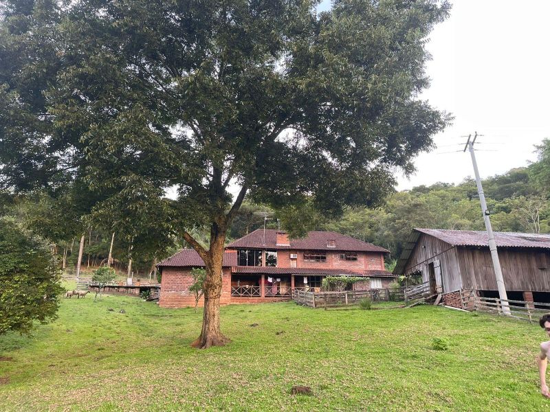 Sítio com 3 quartos, 3 banheiros e 400m² à venda no bairro Km 4, Taquara