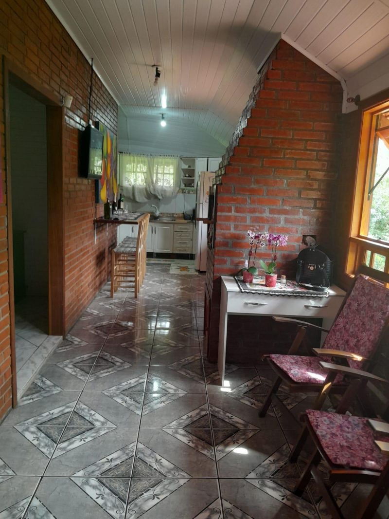 Sítio com 3 quartos, 3 banheiros e 400m² à venda no bairro Km 4, Taquara
