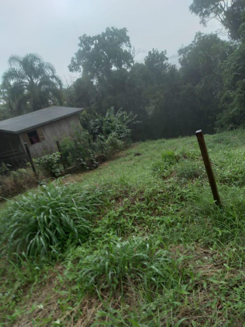 Terreno à venda no bairro Km 4, Taquara