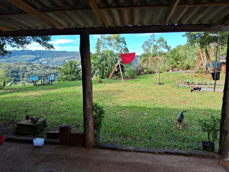 Sítio com 85m² à venda no bairro Km 4, Taquara