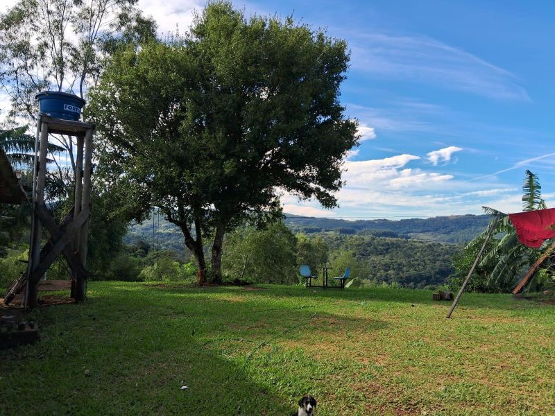 Sítio com 85m² à venda no bairro Km 4, Taquara