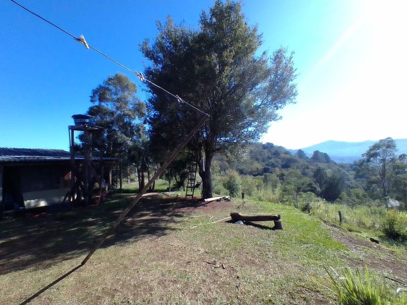 Sítio com 85m² à venda no bairro Km 4, Taquara