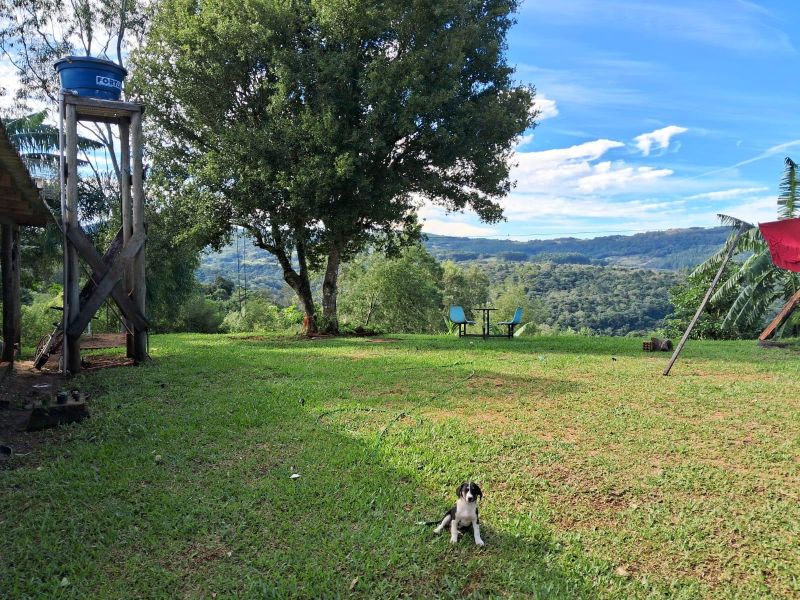 Sítio com 85m² à venda no bairro Km 4, Taquara