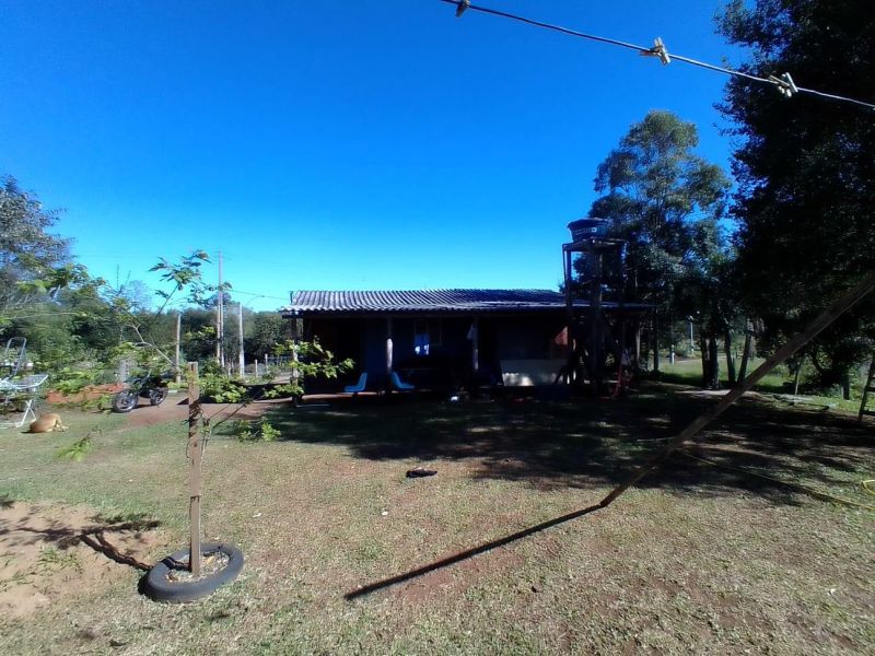 Sítio com 85m² à venda no bairro Km 4, Taquara