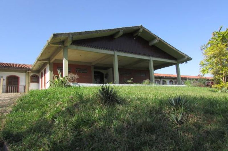 Prédio com 3490m² à venda no bairro Km 4, Taquara