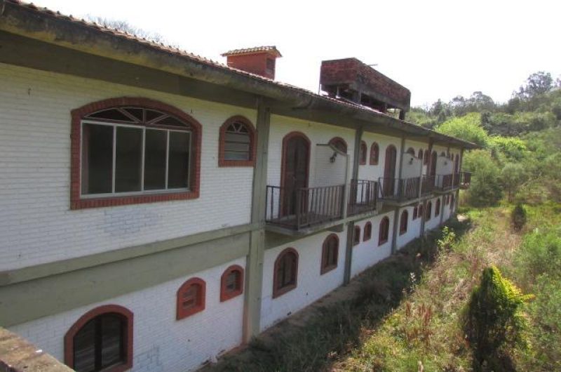 Prédio com 3490m² à venda no bairro Km 4, Taquara