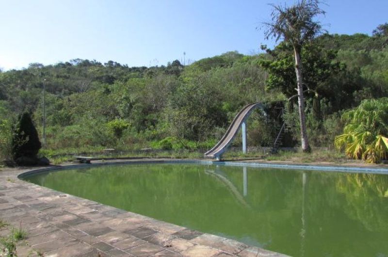 Prédio com 3490m² à venda no bairro Km 4, Taquara