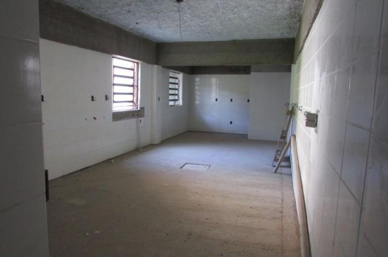 Prédio com 3490m² à venda no bairro Km 4, Taquara