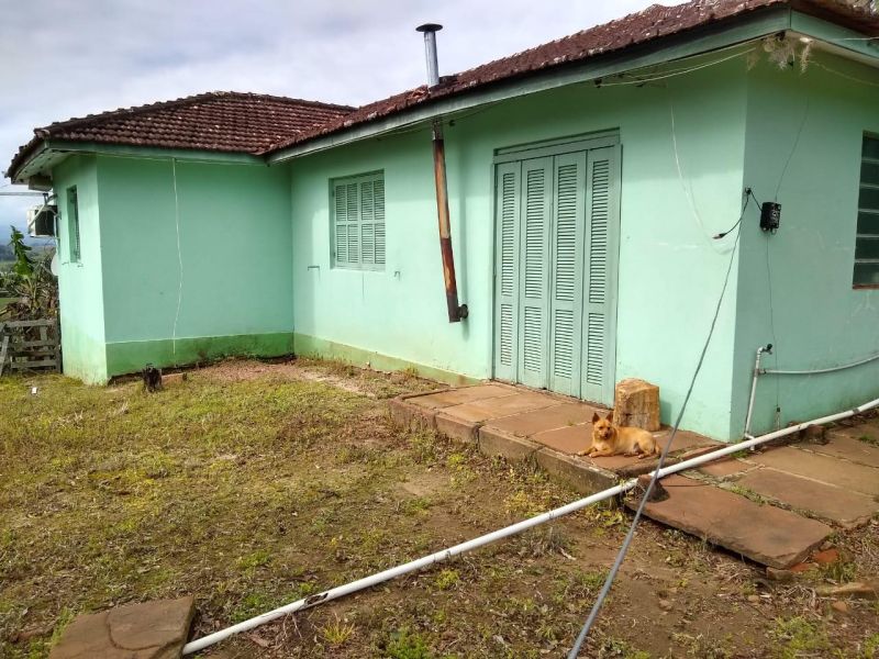 Sítio com 2 quartos, 2 banheiros e 90m² à venda no bairro Linha Gonzaga, Taquara