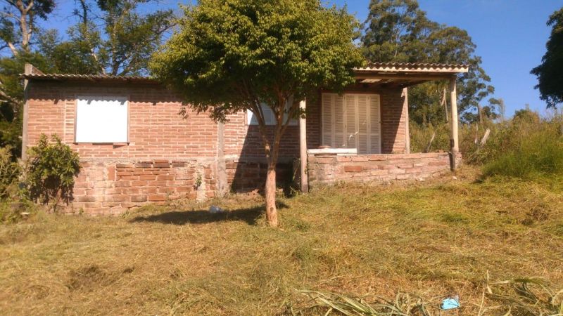 Sítio com 1 quarto, 1 banheiro e 40m² à venda no bairro Entrepelado(Distrito), Taquara