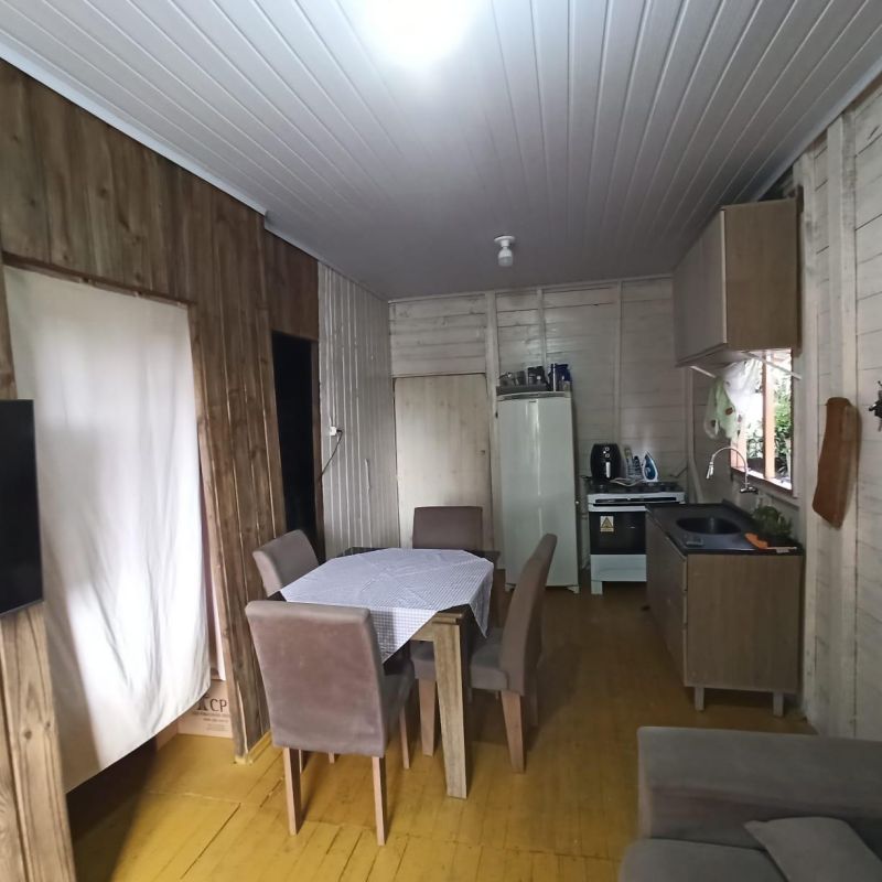 Terreno com 4 quartos, 2 banheiros e 140m² à venda no bairro Vila Teresa, Taquara