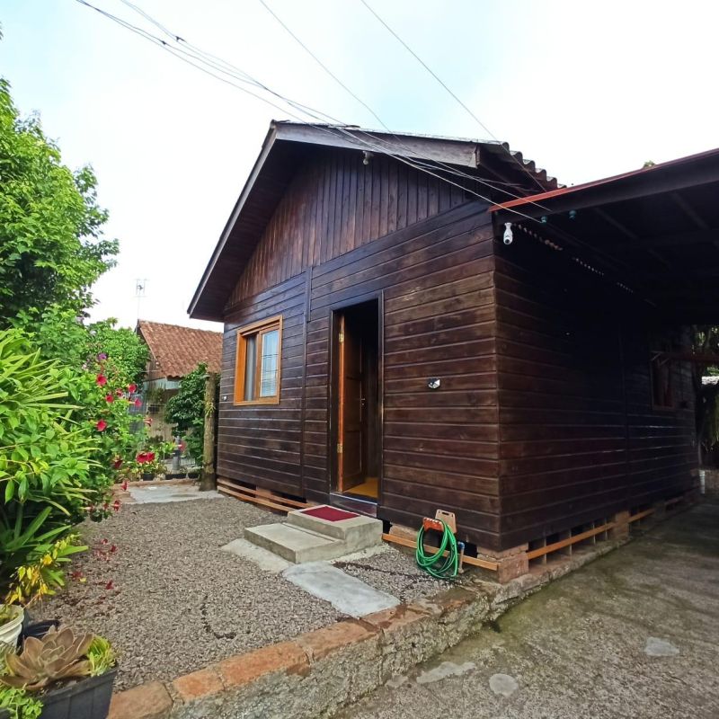 Terreno com 4 quartos, 2 banheiros e 140m² à venda no bairro Vila Teresa, Taquara