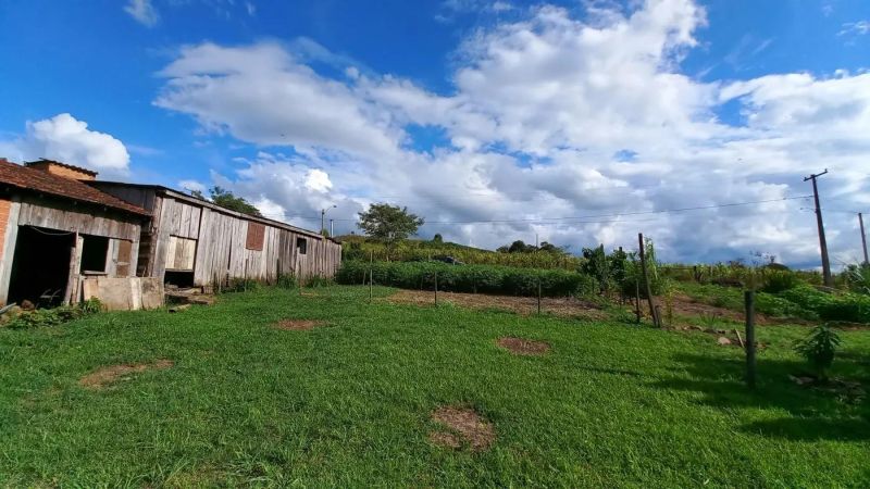 Terreno à venda no bairro Vila Teresa, Taquara