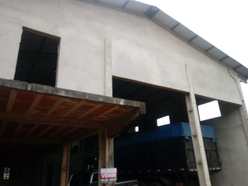 Prédio com 192m² à venda no bairro Vila Teresa, Taquara