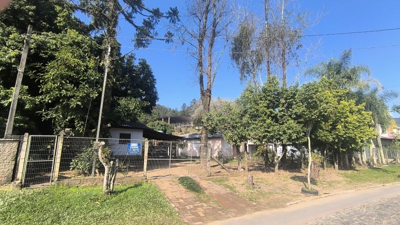 Sítio com 3 quartos e 1 banheiro à venda no bairro Padilha, Taquara