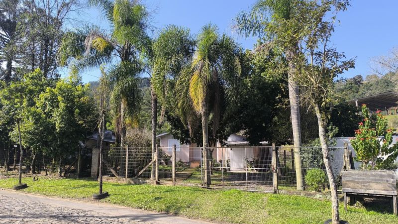 Sítio com 3 quartos e 1 banheiro à venda no bairro Padilha, Taquara