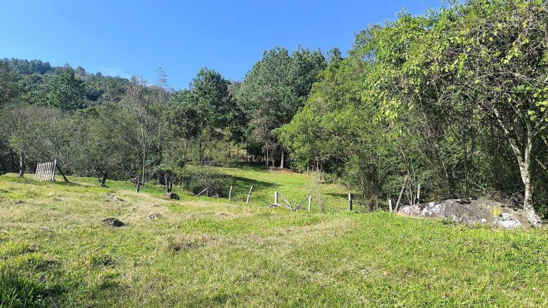 Sítio com 3 quartos e 1 banheiro à venda no bairro Padilha, Taquara
