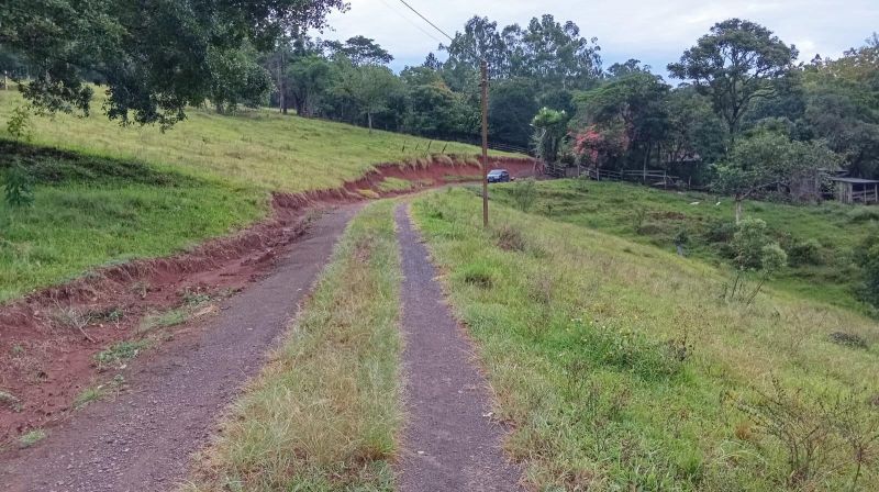 Sítio com 4 quartos, 1 banheiro e 120m² à venda no bairro Padilha, Taquara
