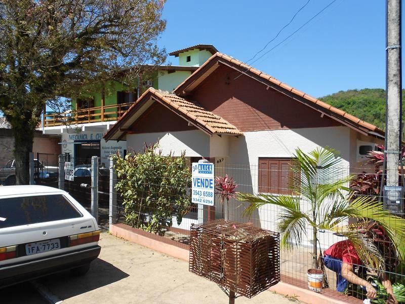 CASA COMERCIAL/RESIDENCIAL - PRÓXIMO HOSPITAL PAROBÉ/RS.